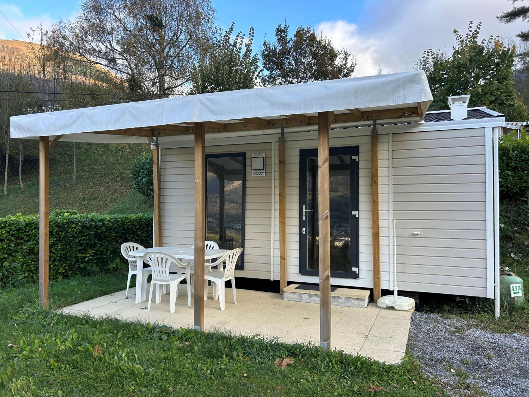 Camping Du Valentin Laruns Bagian luar foto